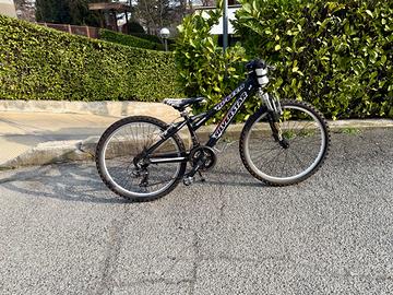 Bici MTB 24” ragazzo – Cambio Shimano 18 velocità