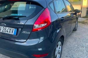 FORD FIESTA 2012 GPL 5 porte