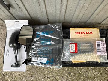 Lotto Ricambi Honda CBR 600 F4i (2001-2006)  NUOVI
