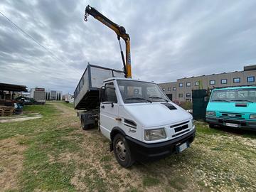 Iveco Daily 35-10 gru e ribaltabile