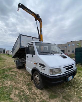 Iveco Daily 35-10 gru e ribaltabile