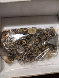 Lotto ricambi orologi meccanici 