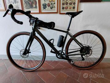 Bici gravel triban 120