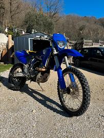 Yamaha WR 400 250€ anno di assicurazione