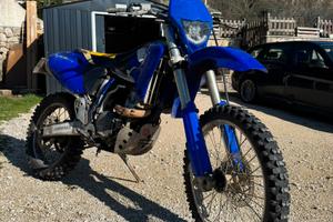 Yamaha WR 400 250€ anno di assicurazione