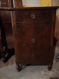credenza e comodino