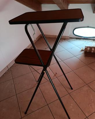 tavolino porta proiettore 