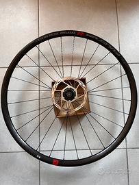 Ruote Fulcrum Rapid Red 900 per bdc o gravel