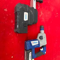 TrapanoTassellatore con aspirapolvere