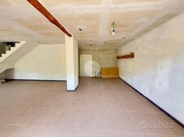 CASA SEMINDIPENDENTE A DEIVA MARINA