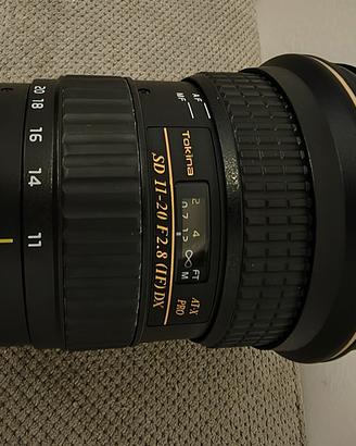 Tokina 11-20 f 2.8 Dx Pro attacco Canon