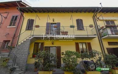 TERRATETTO IN CENTRO A SAN MAURIZIO AL LAMBRO