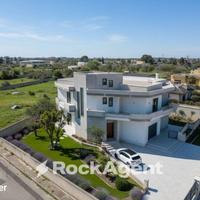 VILLA INDIPENDENTE UNIFAMILIARE