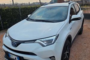 toyota rav4 hybrid style