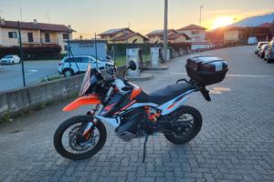 KTM 890 adventure R