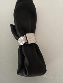 anello argento con iniziali 