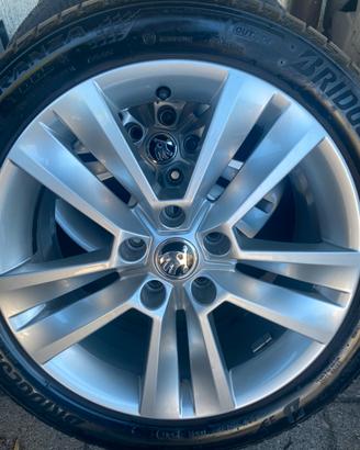 Cerchi oroginali Skoda 17 + Gomme