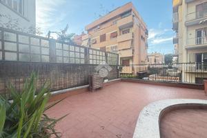 3 LOCALI A ROMA