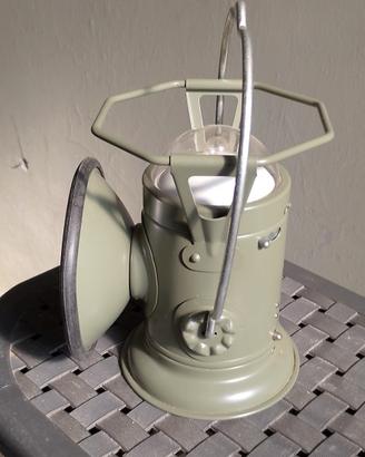 lampada militare vintage 