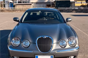 Jaguar S-Type