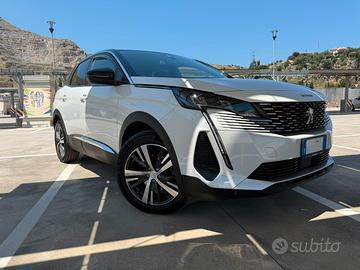 Peugeot 3008 1.2 136 cv hybrid allure pack