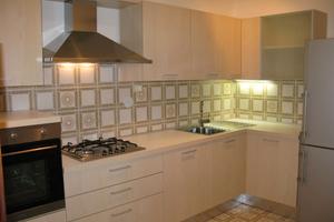 Libera camera singola per ragazza in zona centrale