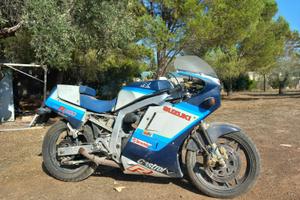 Suzuki gsx r 1100 1987