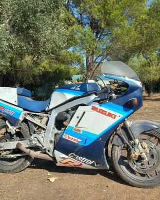 Suzuki gsx r 1100 1987