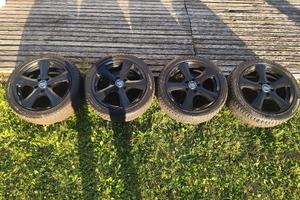 Cerchi gomme invernali Hankook 225/45 R17