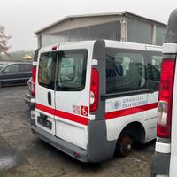 POSTERIORE OPEL VIVARO DEL 2014 VETRATO RICAMBI