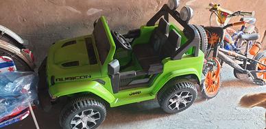 Auto elettrica per bambini Jeep Rubicon