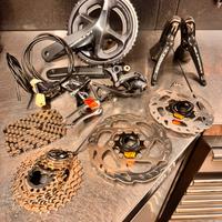 Gruppo Shimano Ultegra Disc Brakes