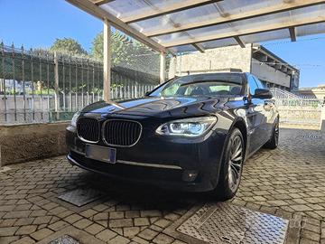 BMW 740D XDRIVE 