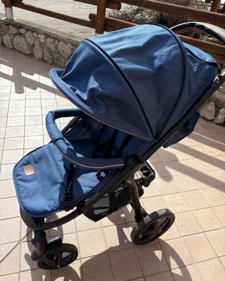 Passeggino pieghevole neonati