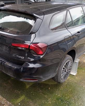 Fiat tipo 2016-2025 scocca per taglio lamiera