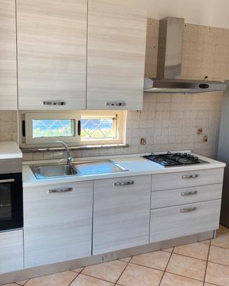 Cucina 2.70 completa di forno e frigo