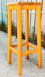 Sgabello per arredamento casa in legno massello.