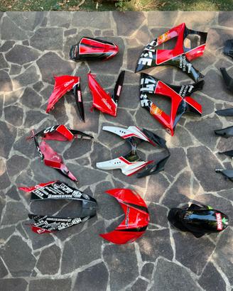 SET CARENE GSXR 1000 k7/k8 usate