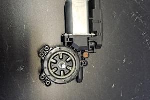 Motore Alzacristalli SX Renault 8200478620