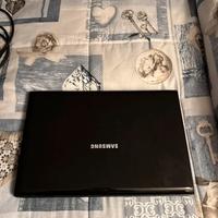 Computer Samsung R522