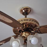 Ventilatore da soffitto con 4 luci