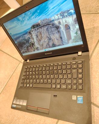 Lenovo 14 pollici 8 gb SSD 250