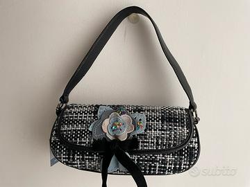 Meravigliosa baguette Tosca Blu tessuto + pelle