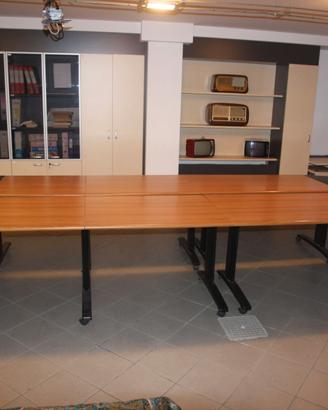 Tavolo riunioni professionale - modulare