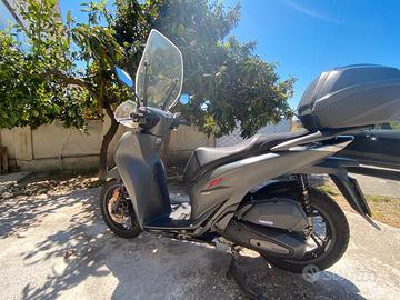 Honda SH 150 sport