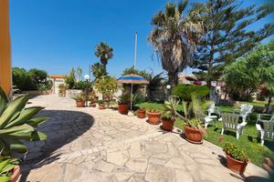 Villetta a pochi metri dalla spiaggia