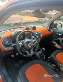 Leggi Attentamente Smart fortwo modello Urban