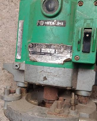 Fresatrice Hitachi TR12 1300 watt