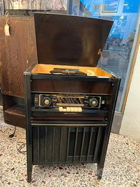 MOBILETTO RADIO E GIRADISCHI VINTAGE GRUNDIG