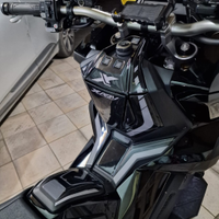 Honda x-adv 750